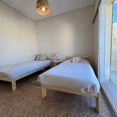 Charming Penthouse Apartment *