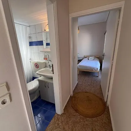 Charming Penthouse Apartment Loutraki (Corinthia)